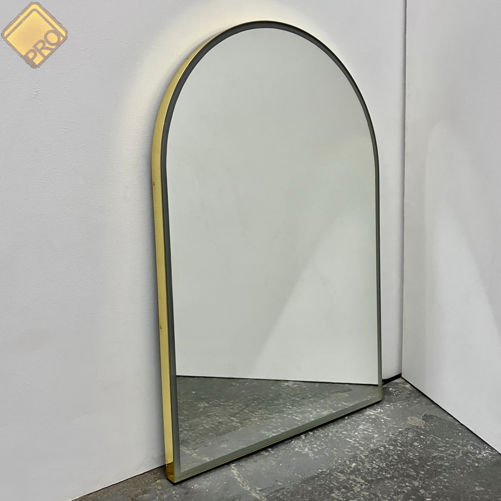 Зеркало арка в алюминиевой раме с подсветкой